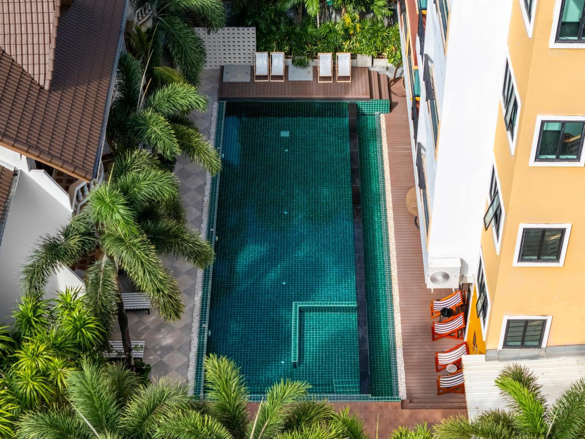 Buasri Boutique Patong Hotel Eksteriør billede