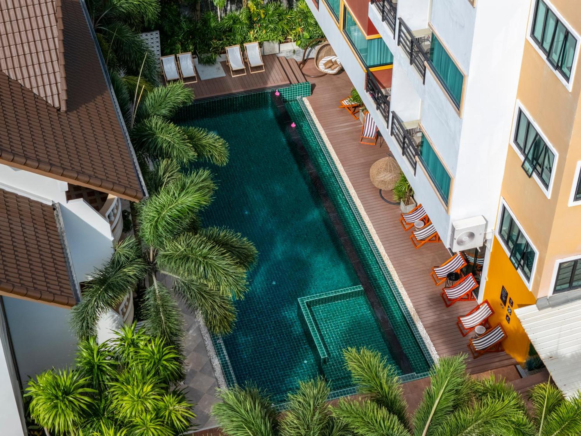 Buasri Boutique Patong Hotel Eksteriør billede